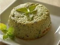 Flan de courgettes et petits légumes