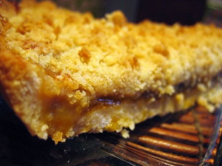 Tarte aux prunes façon "crumble"