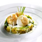 Huitres chaudes au curry et fondue de poireau