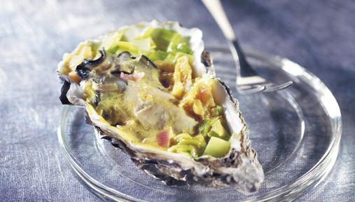 Huitres chaudes au curry et fondue de poireau