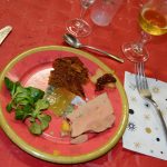 Oeuf parfait et petits pois printaniers